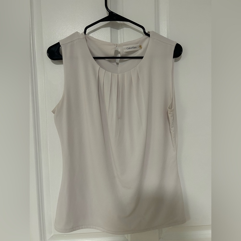 Calvin Klein Women's Elegant Cream Blouse